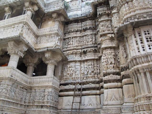 Jagdish Tapınağı Duvar Süslemeleri