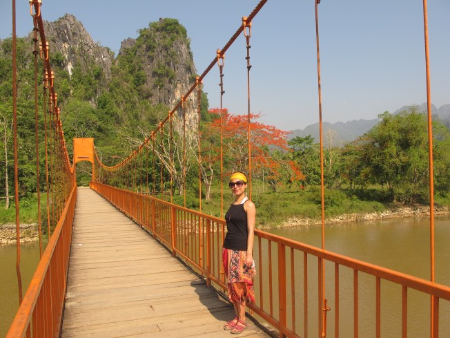 Tham Jang Mağarası'na giden yol