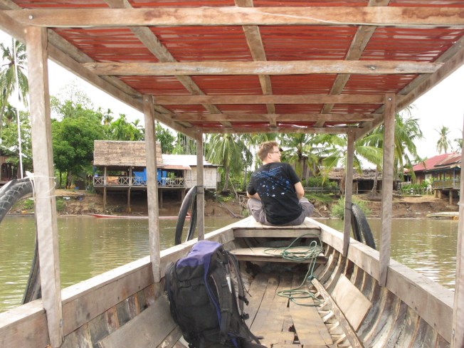 4 Bin Adalar'a Varış