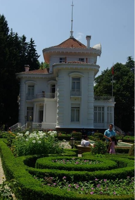 Atatürk Köşkü
