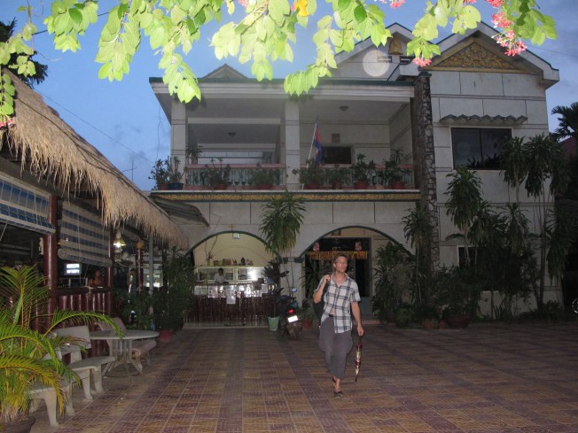 Geceliği sadece 5 Dolar olan otelimiz Geceliği sadece 5 Dolar olan otelimiz