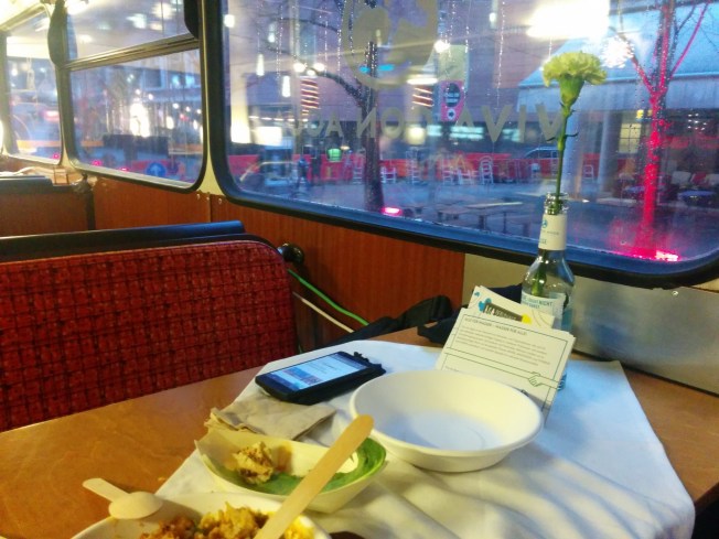 Berlinale programı yapmak için ideal mekanlardan Berlinale Social Bus iç mekanları