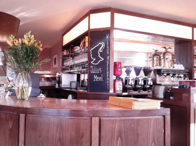 Riverside Cade (Friedrichstrasse 106)