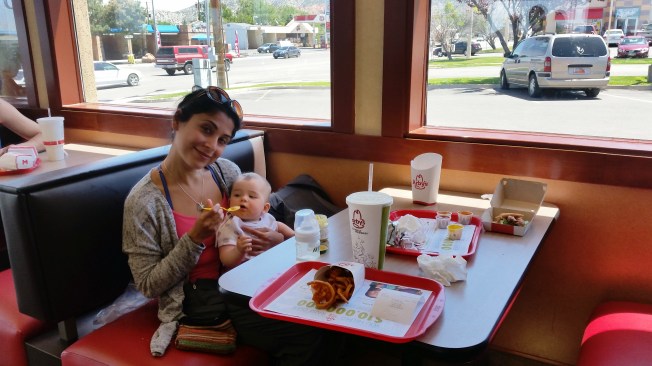 Bu da Beaver'da akşam yemeğimiz. Obez olmadan döndük ya bu geziden, çok mutluyum